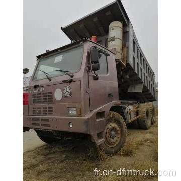 Camion à benne basculante pour mines à large corps